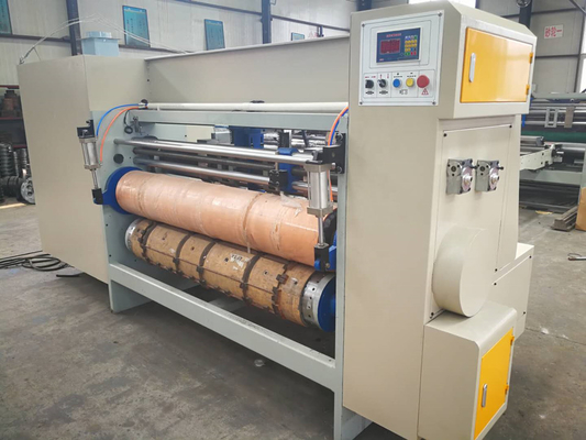 CE EAC 1400 * 2600mm آلة قطع صندوق الكرتون المموج بعمر خدمة طويل